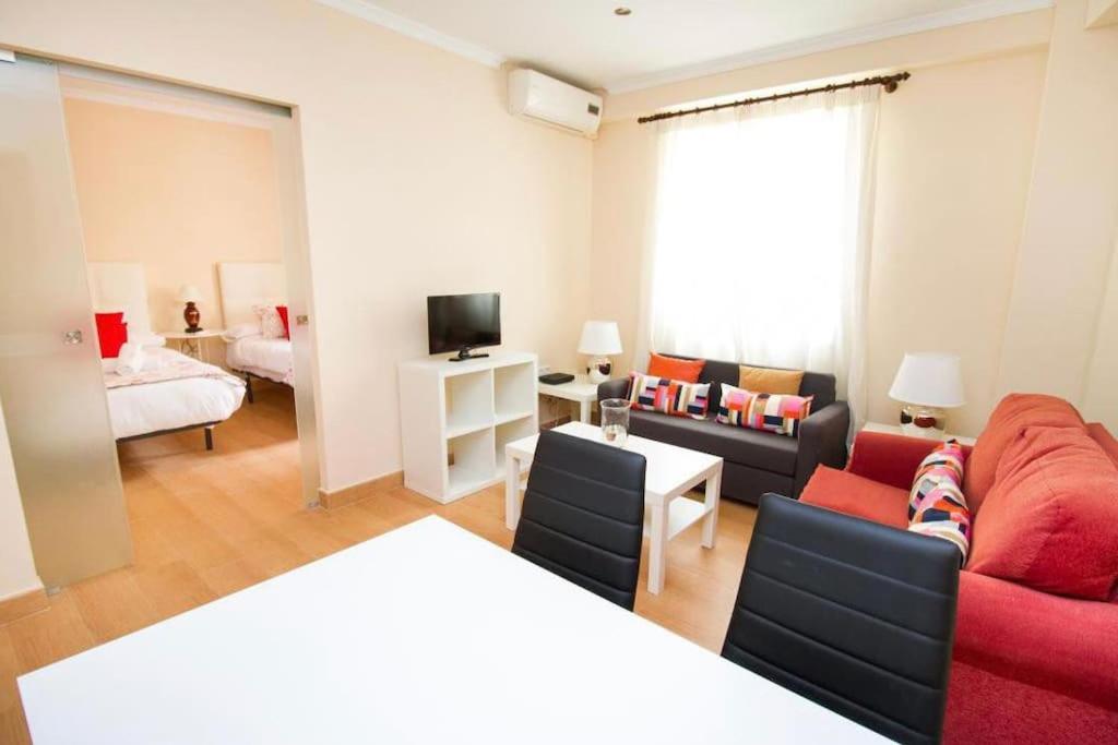 Piso Junto A La Catedral, 4-5 Personas Διαμέρισμα Μάλαγα Εξωτερικό φωτογραφία